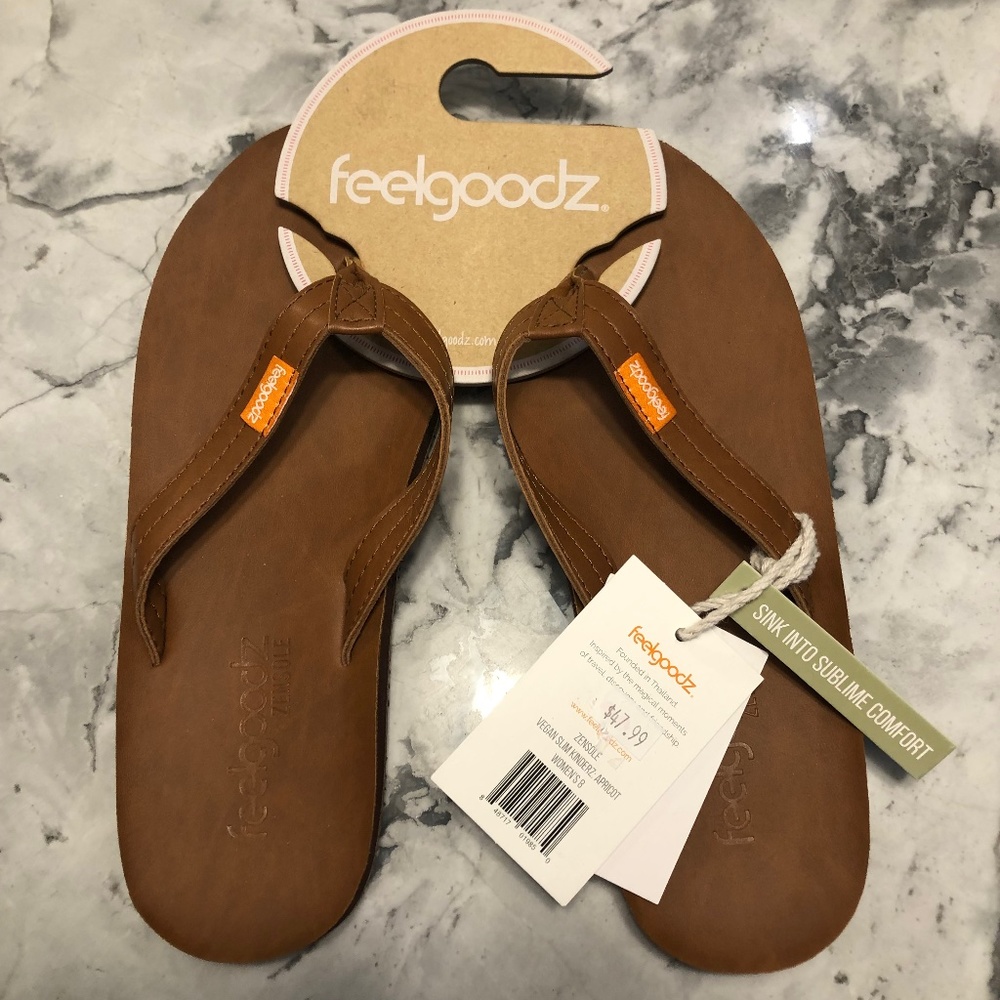 Womens brown flip flops feelgoodz
